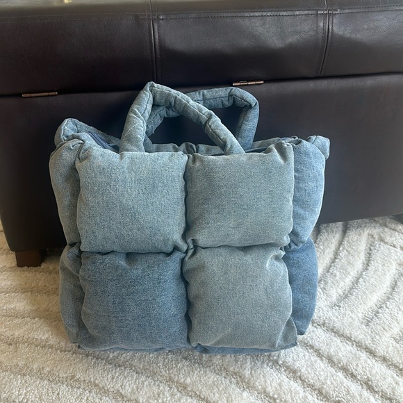 Good American Small Denim Tote Bag - Picture 1 of 3
